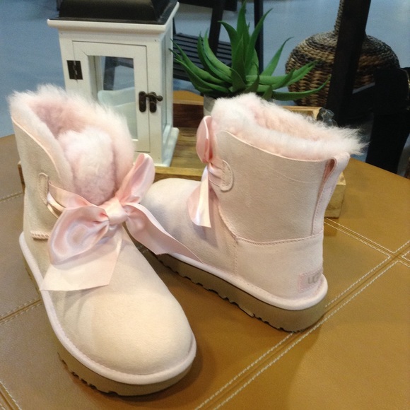 seashell pink ugg boots